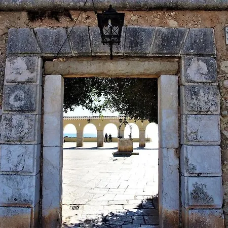 Ocean And Sunset 2nd Line Upscale Flat Ac *